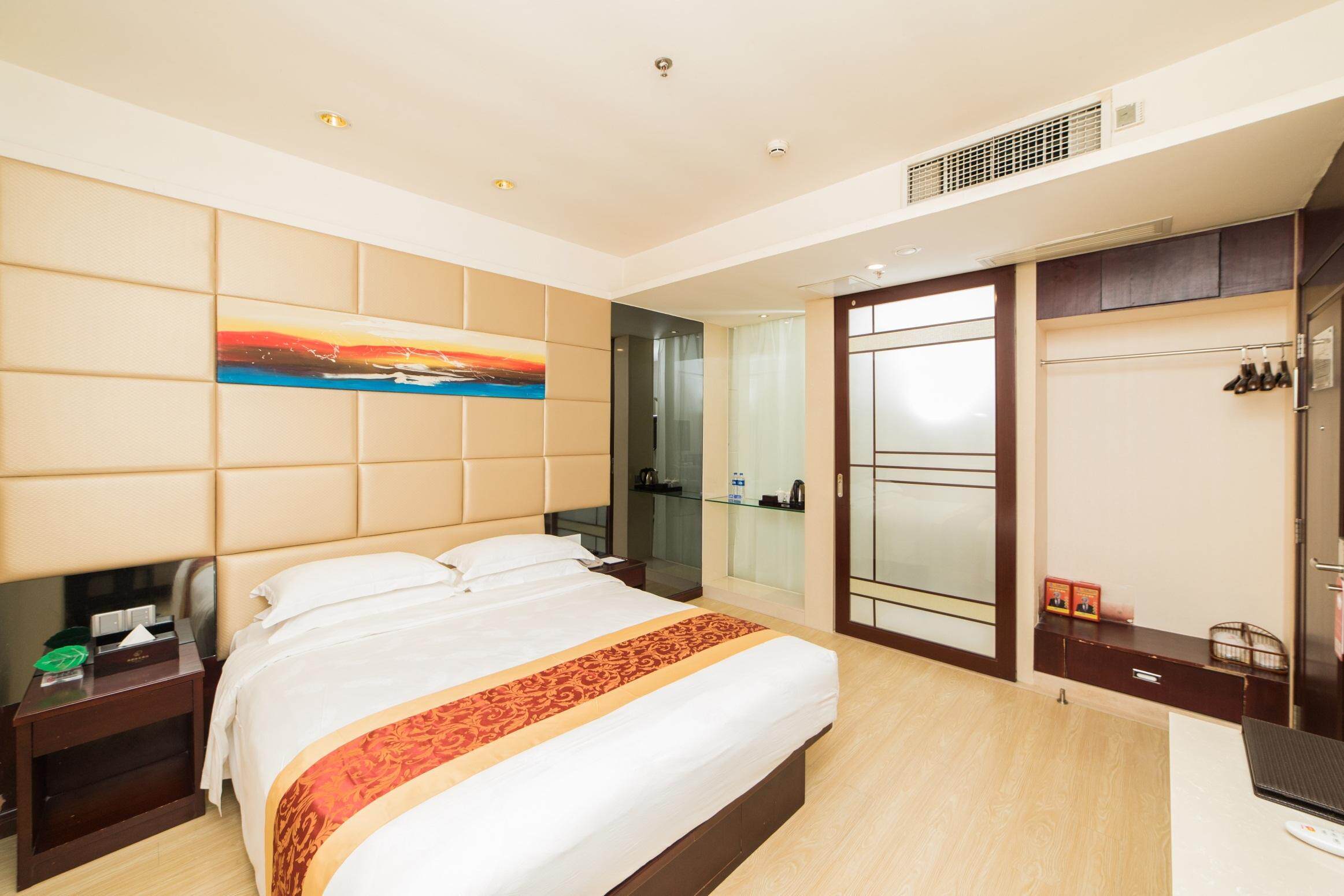 珠海海利商务酒店标准大床房