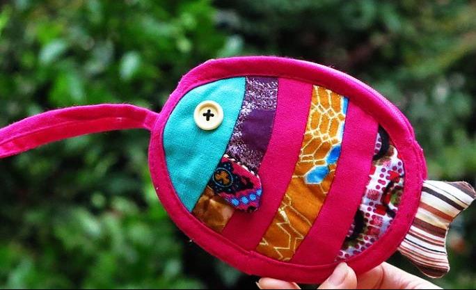 鱼钱包 鱼形民族风斜挎包 女小包布艺小鱼包包钱包零钱包小号时尚