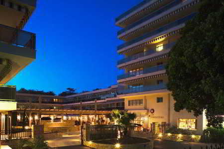 INTER-HOTEL LES STRELITZIAS