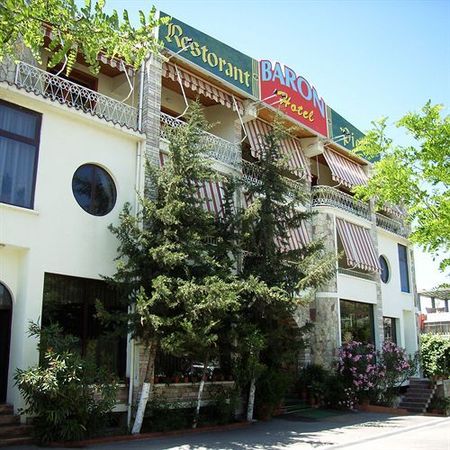 巴伦酒店