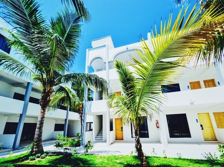 Cielo Hotel & Beach Club