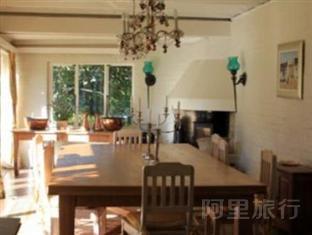 灯塔登湖来宾农场酒店