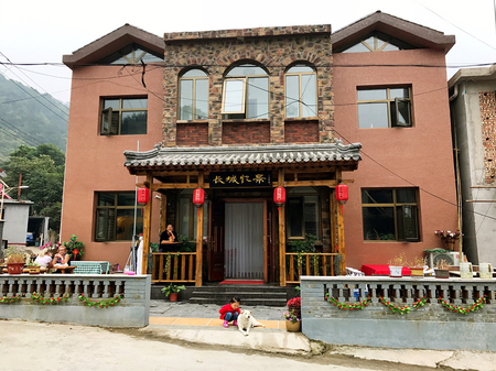 北京景亚男特色民宿(开放路辅路分店)