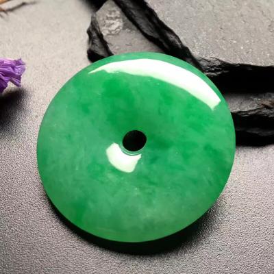 【正阳绿翡翠吊坠图片】正阳绿翡翠吊坠图片大全_好便宜网