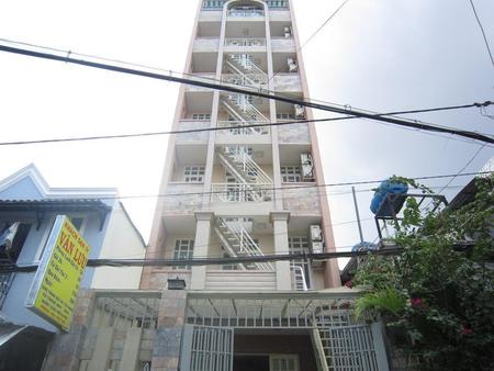 范琉酒店