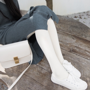 甜美白色丝袜图片