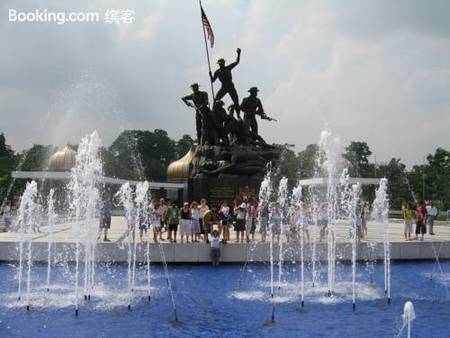 邦萨尔公寓