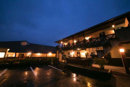 汤布院里山茶风日式旅馆
