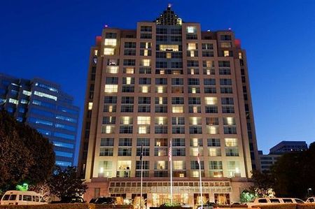 Hilton Los Angeles North Glendale & Executive
