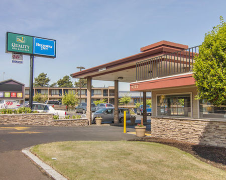 优质会议中心机场套房酒店