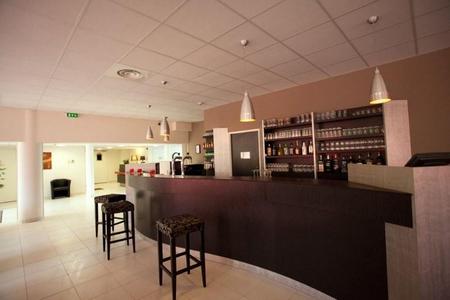 康帕涅普兰艾克斯米勒斯基里亚德酒店