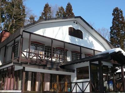吊床小酒店