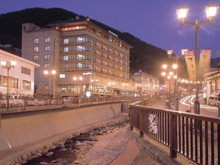 下吕皇家酒店雅亭