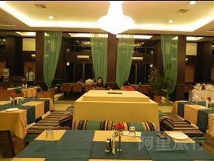 瑞瓦套房酒店