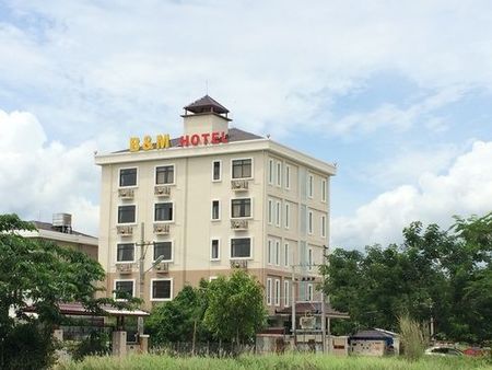 民达玛酒店
