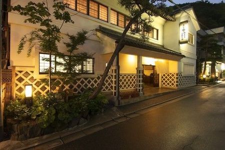 泉屋森贝酒店