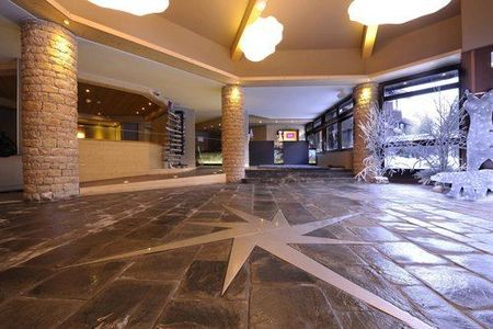 水星夏摩尼中央酒店