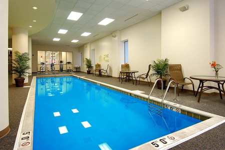 Hampton Inn & Suites Milwaukee Downtown