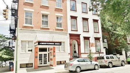 Rodeway Inn Mid Town