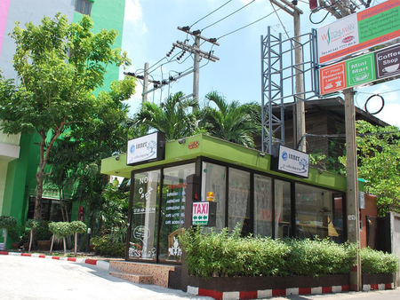 曼谷维初安公寓式酒店