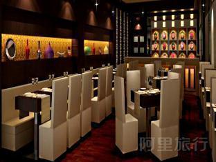 比瓦迪金色郁金香酒店