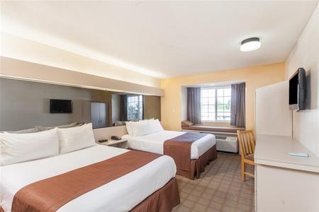 Microtel Inn & Suites by Wyndham Nashville