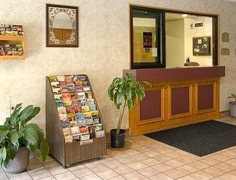 里士满/钱伯莱恩路速 8 酒店
