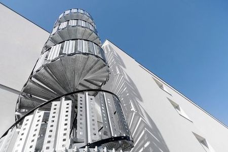 马约斯图恩康帕尼公寓酒店