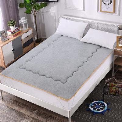 一米五榻榻米床垫图片