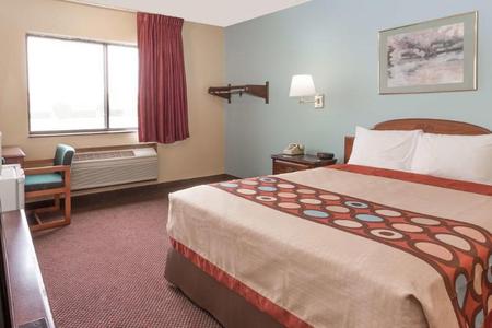 Super 8 Woodstock