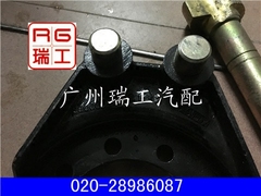 中国重汽斯太尔STR　刹车凸轮轴　凸轮轴支架　后刹车制动底板