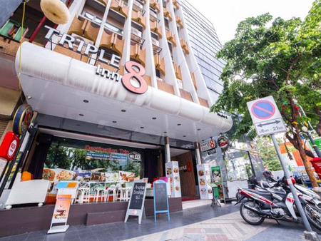 曼谷三重8号酒店