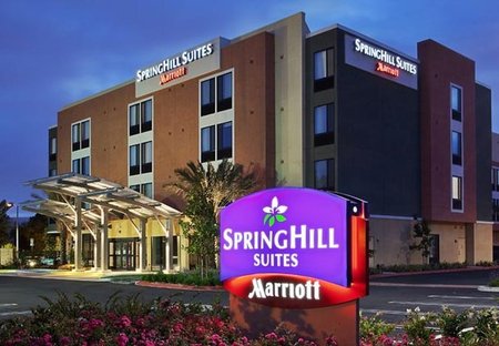欧文桔县约翰韦恩机场 SpringHill Suites 酒店