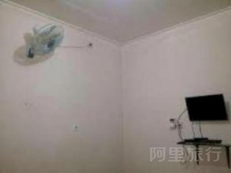 毕散提卡酒店
