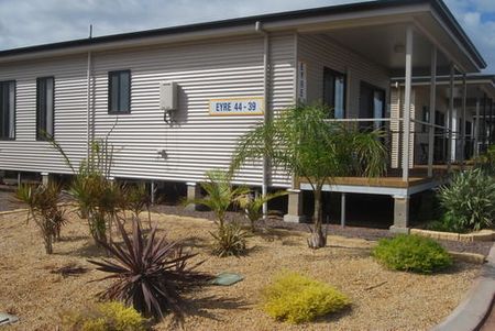 浪人小屋及游客公园酒店