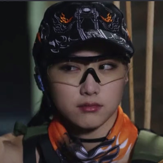 利刃出击刘闯同款户外工具多功能荒野求生特种兵手镯手链伞兵手绳_7折