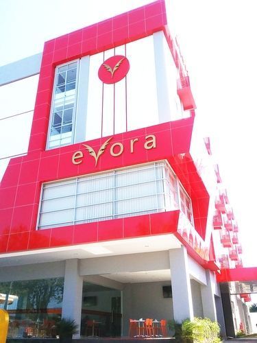 埃武拉酒店
