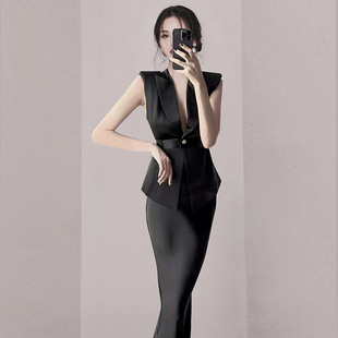 小香风黑色套装2023夏季新款名媛西装上衣+气质修身半身裙两件套