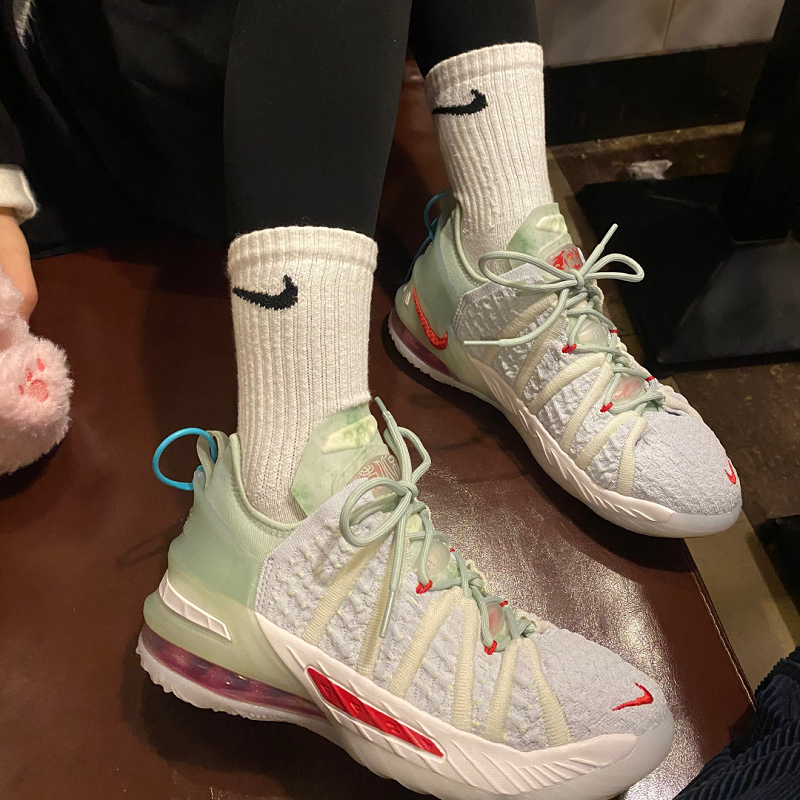 nike lebron lbj18耐克詹姆斯18紫禁重器中国玉篮球鞋ct4677-002