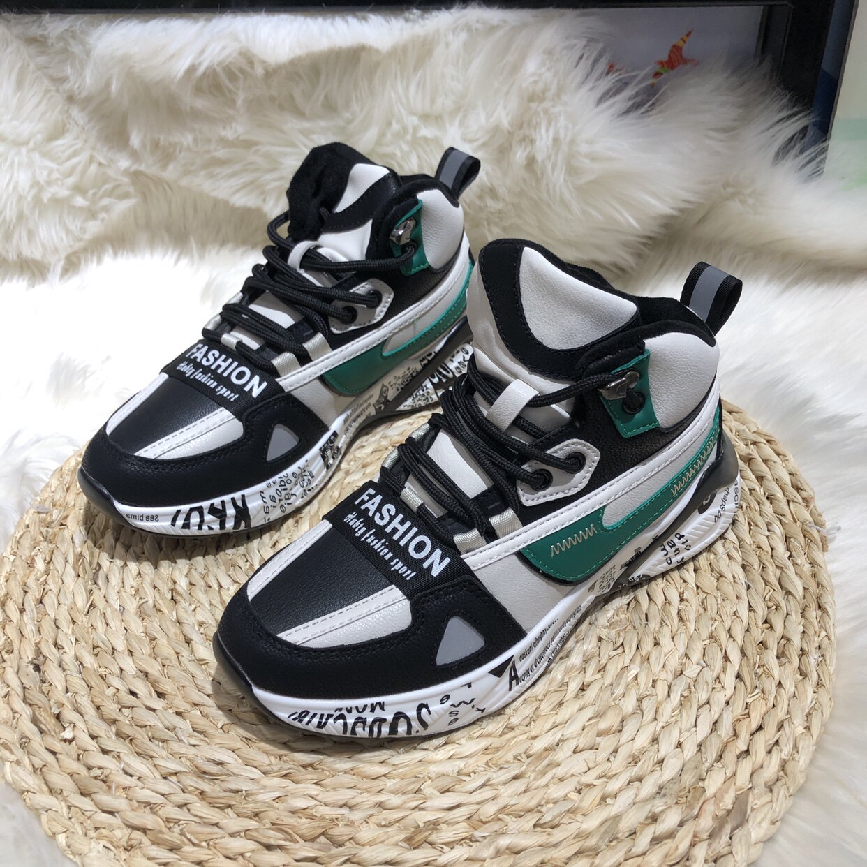 瑞姆斯坦男女女鞋新款报纸皮面运动休闲学生鞋加单鞋拼其它运动鞋