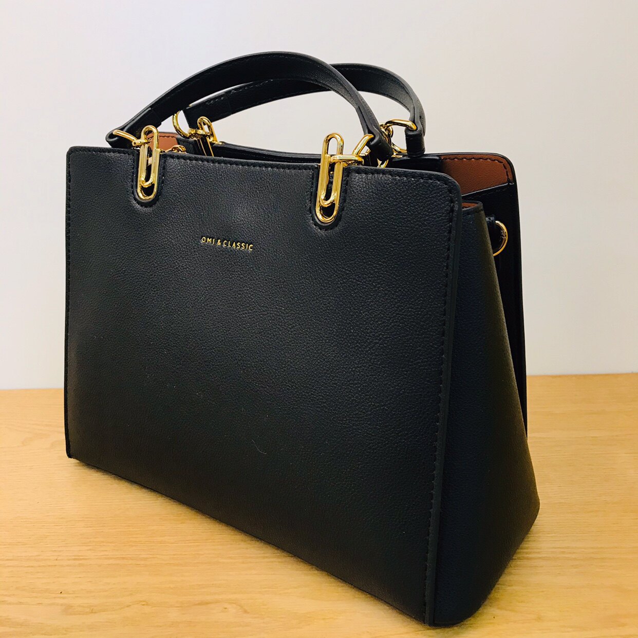 omiclassic新品欧米11202t20862h01金属扣手手提商务拉链通用款女包