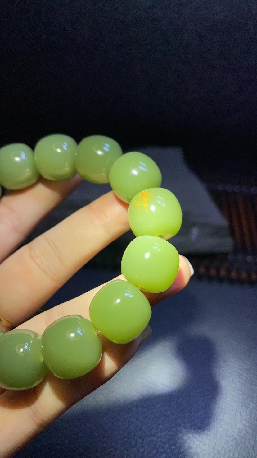 析木河磨玉段树林料玉珠子老型手串手链黄绿画龙其它首饰