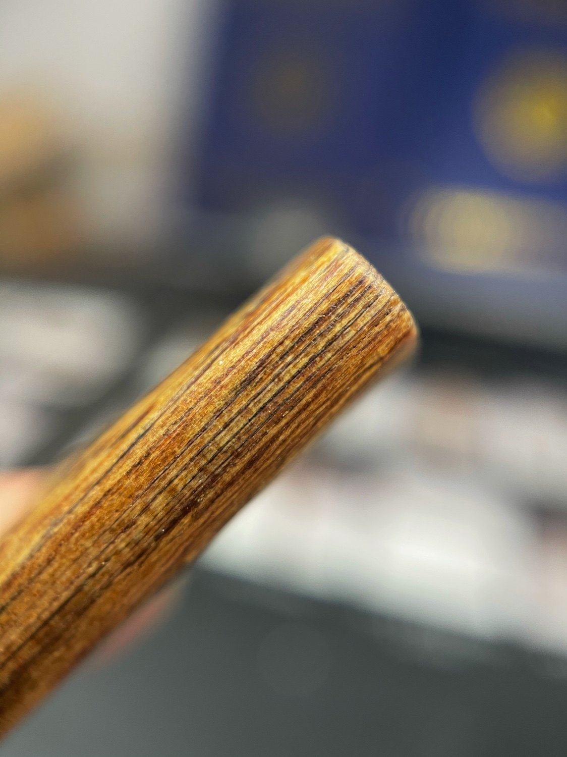 海南金丝菩萨迦南沉香天然棋楠牌子吊坠收藏香薰香料