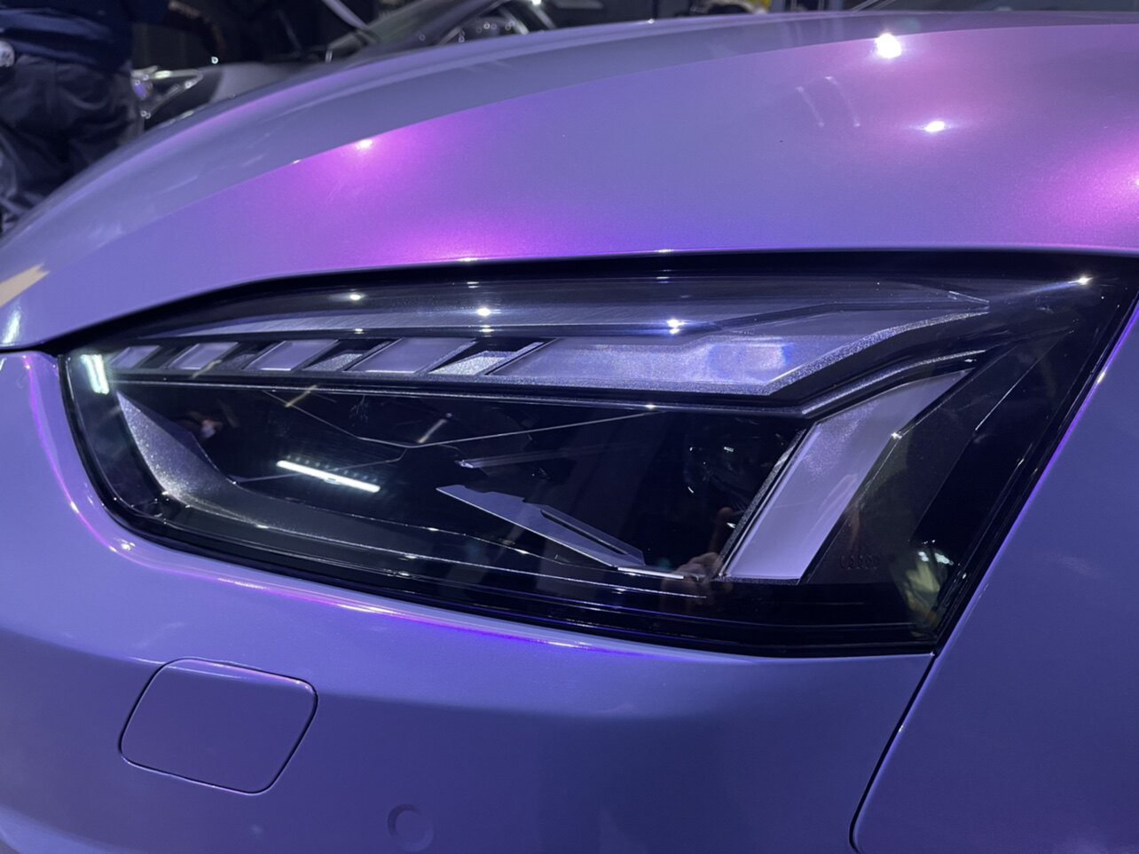 大灯激光rs5适用于奥迪a5s5改装21款熏黑大灯总成