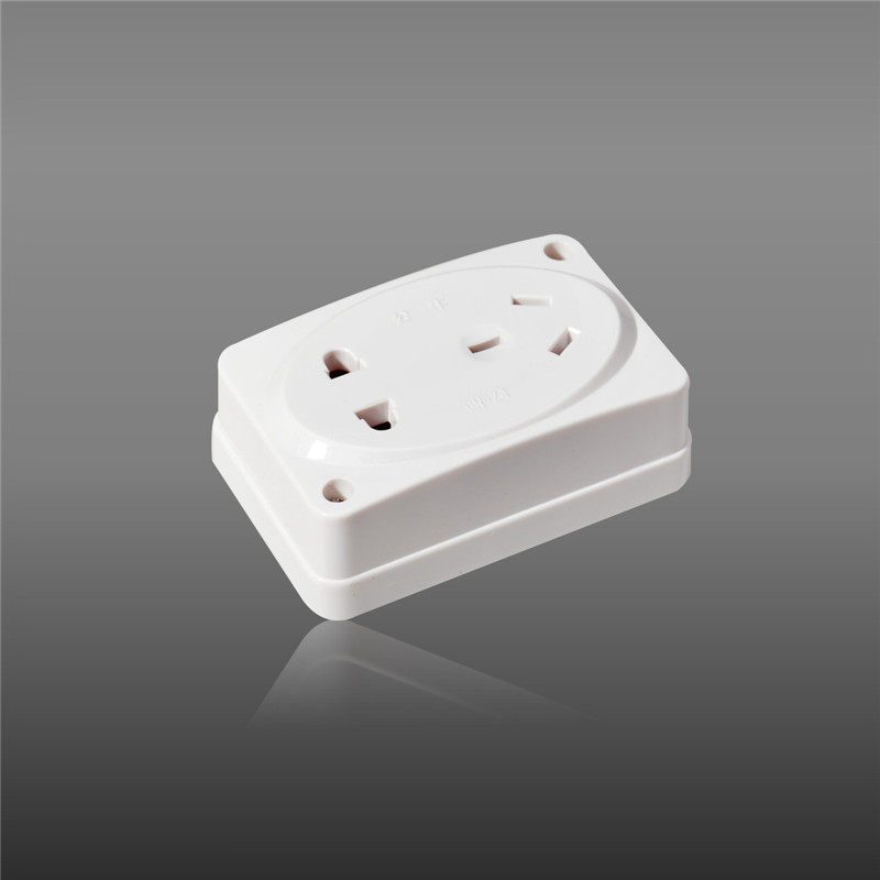 正品公牛明装插座z4小型插板10a五孔5眼单相220v二三孔无线接线板