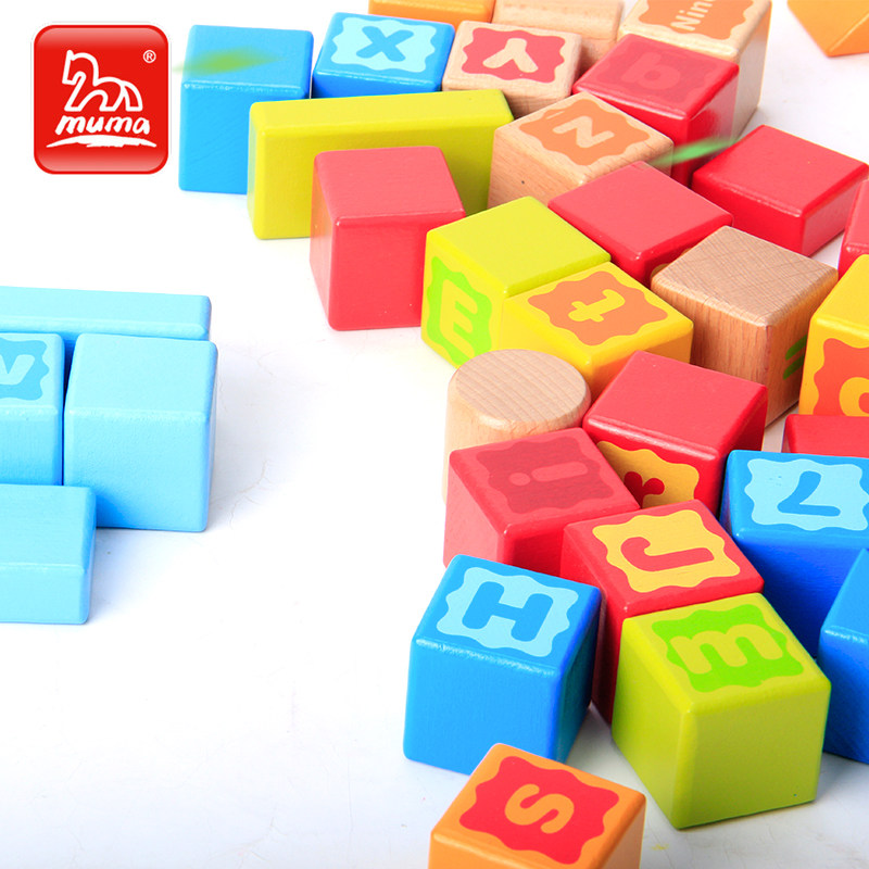 我们应该给宝宝买什么样的玩具呢?