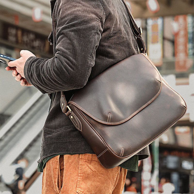 男士包包2020新款学院百搭斜挎包男潮潮牌单肩男士包袋