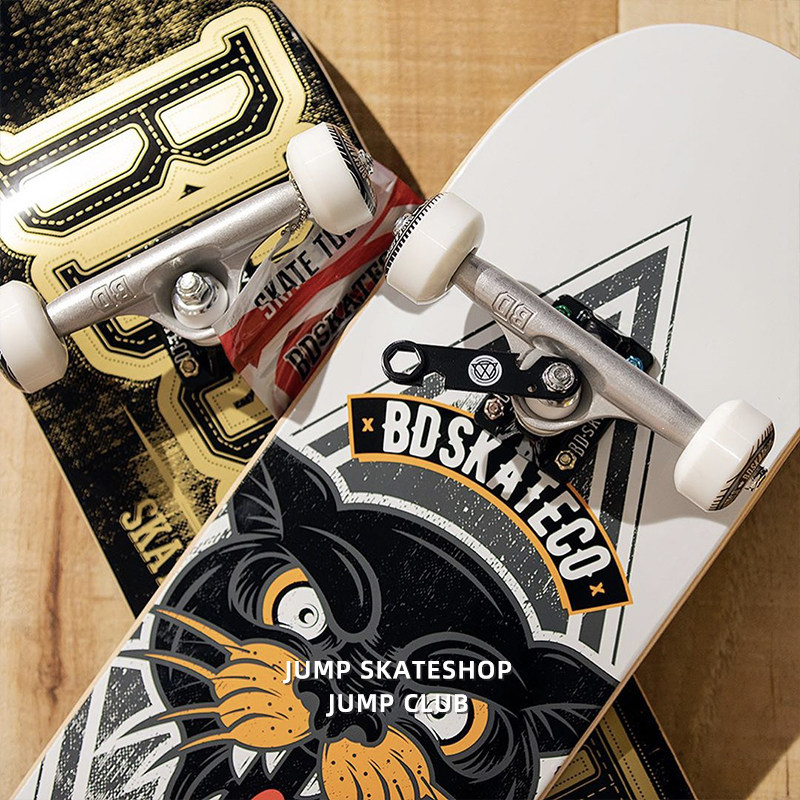 进口bdnomaddroshky专业双翘组装整板成人儿童滑板