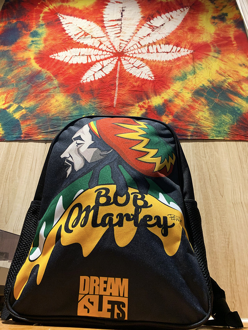 杂年牙买加雷鬼bobmarley鲍勃马利黄绿耐磨摇滚男女双肩背包