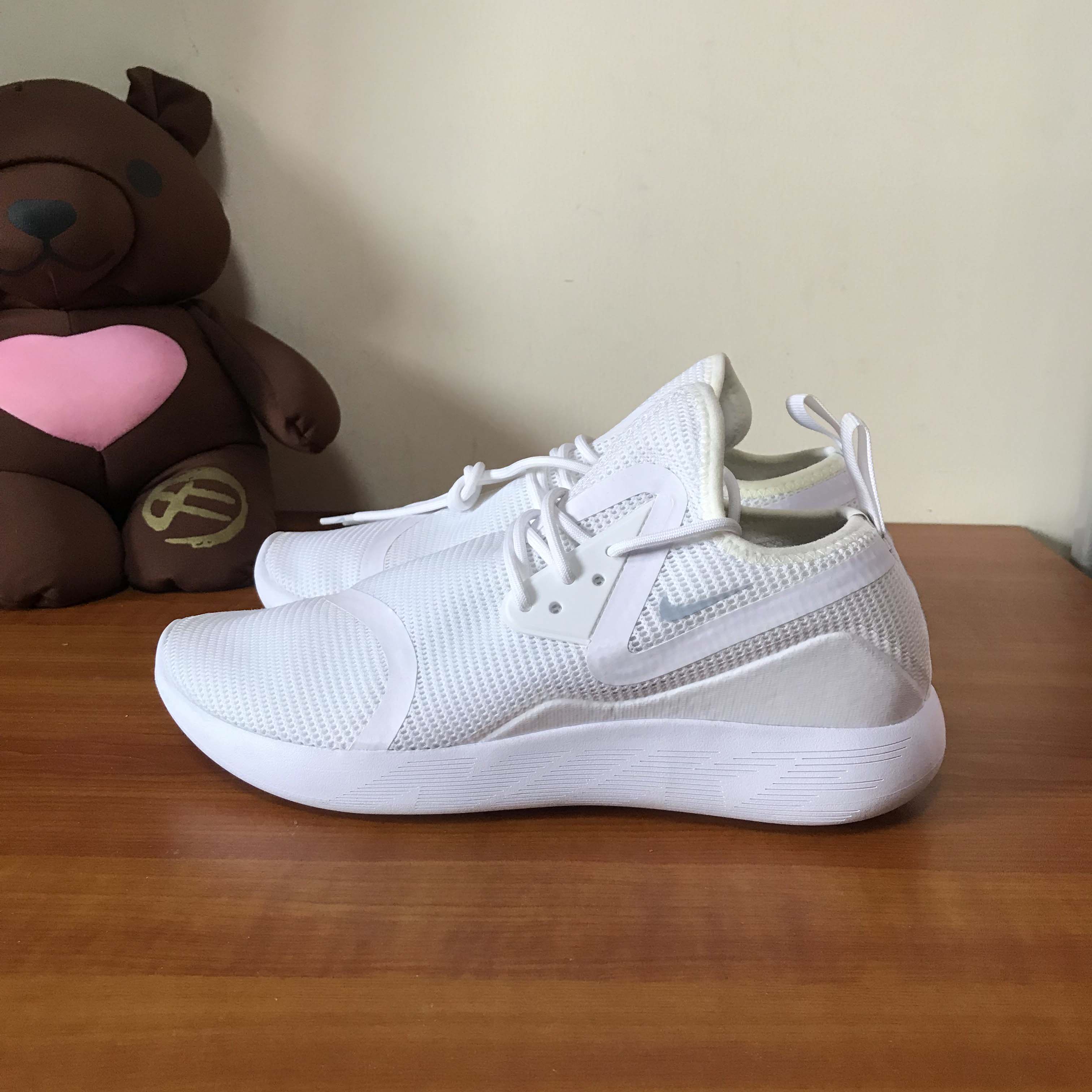 楠得体育耐克nikelunarchargebr男子纯白跑步942059100跑步鞋